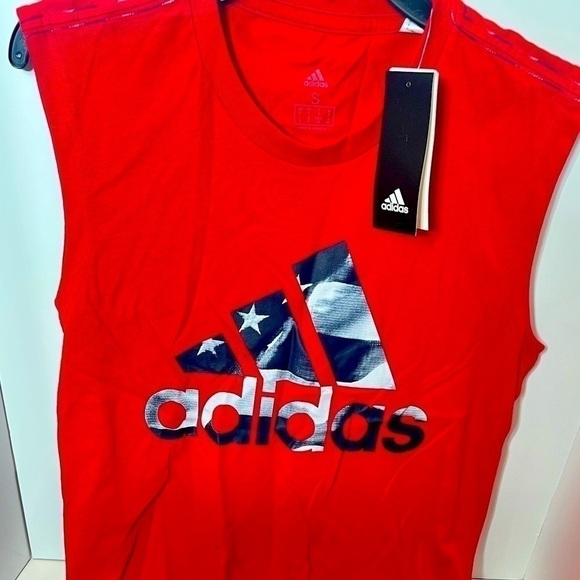 New Adidas Men's Americana Tank
Top Red, Small Men's Athletic Performance - Picture 3 of 4